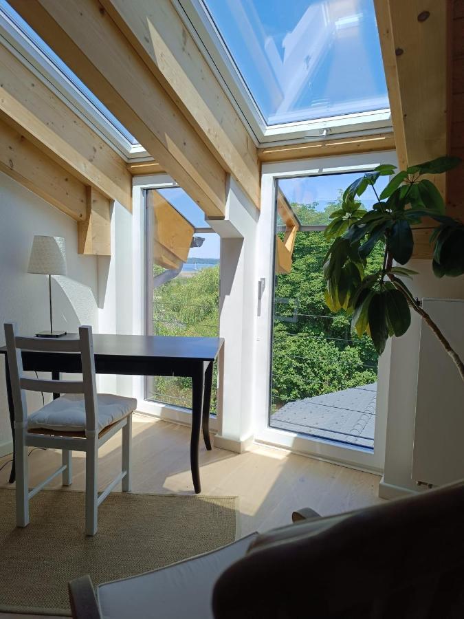 Münsing Apartment Unterm Dach Mit Kleinem Seeblick מראה חיצוני תמונה