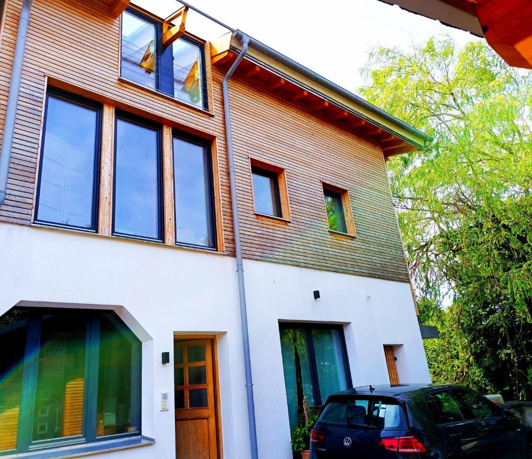 Münsing Apartment Unterm Dach Mit Kleinem Seeblick מראה חיצוני תמונה